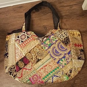 Stylish shoulder bag